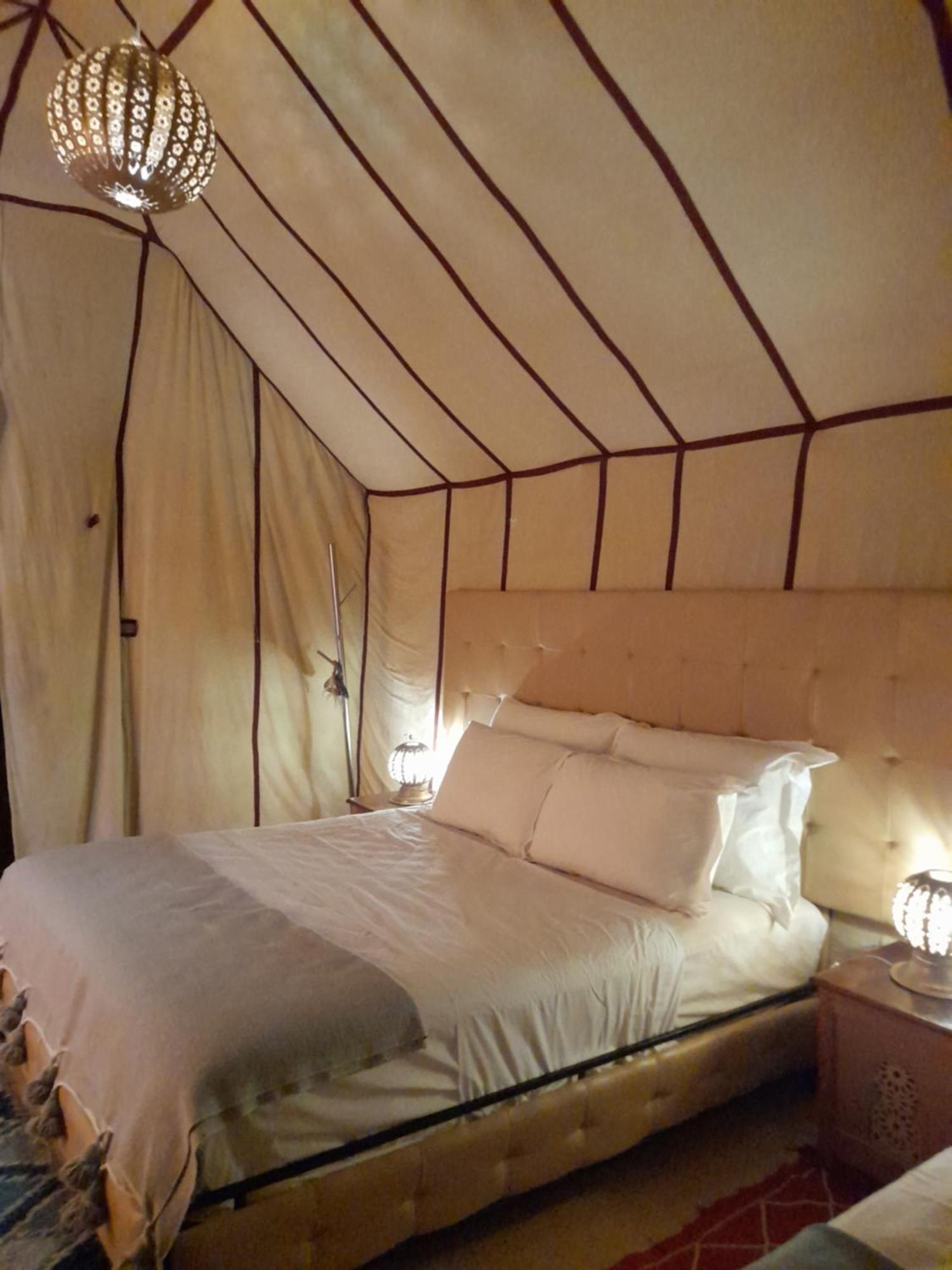 Merzouga Highdune Camp With Heated Tents 외부 사진